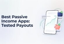 Infographic showcasing key evaluation factors for the best passive income apps on iOS and Android devices.