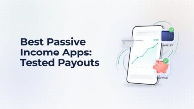 Infographic showcasing key evaluation factors for the best passive income apps on iOS and Android devices.